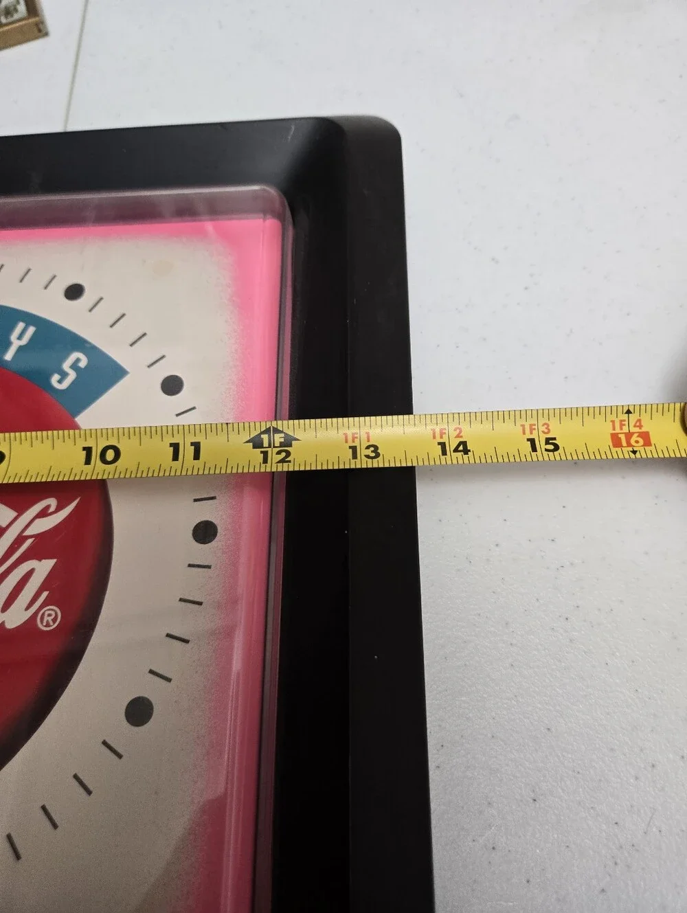 Vintage Coca Cola Kitchen Wall Clock 1994 Keeps Good Time Plastic Face Cracked